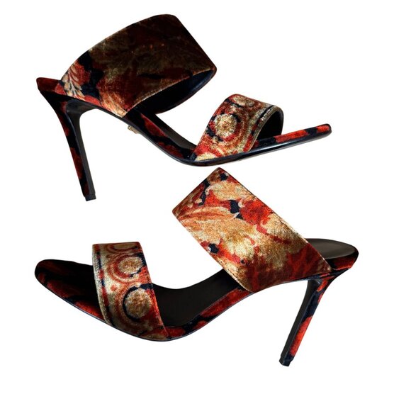 Versace Womens Baroque Velvet Sandals Size 40 Red & Gold Stiletto NIB - Picture 9 of 12